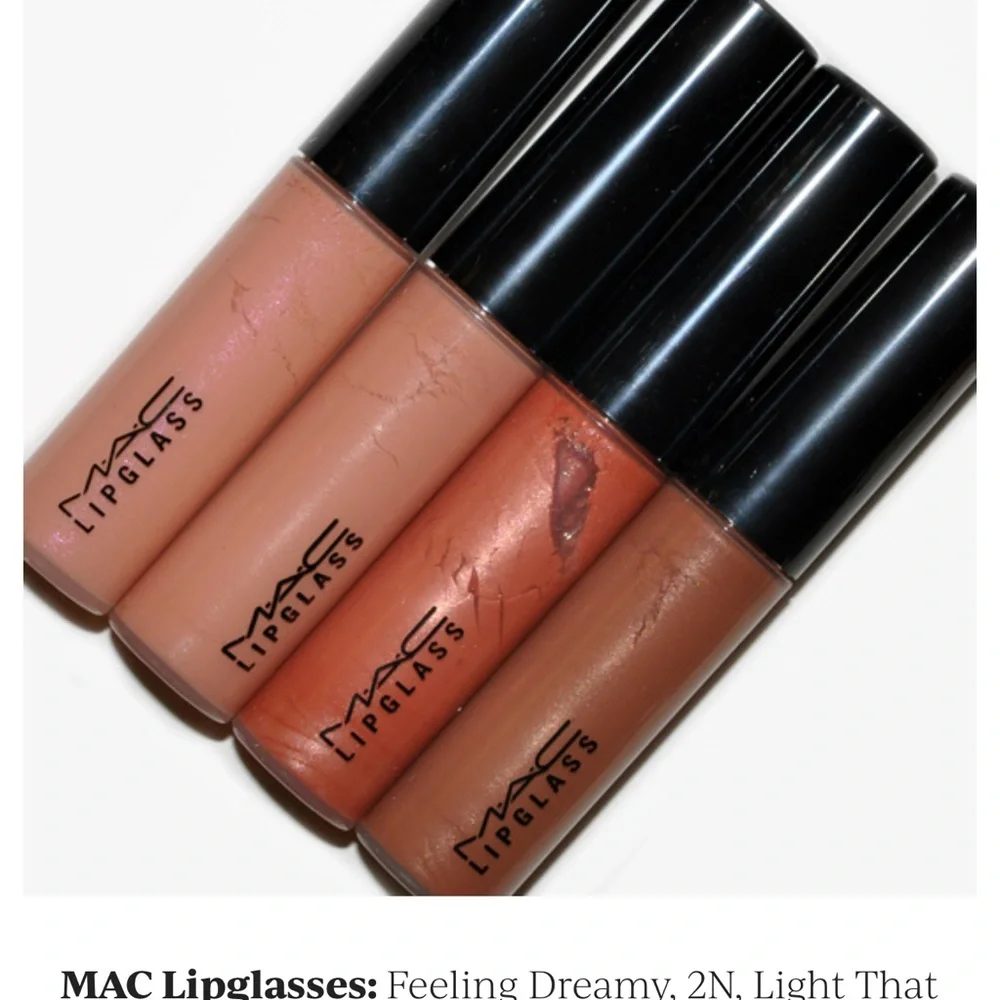 MAC LIGHT THAT FIRE! LIPGLASS. NEW IN BOX. LIMITED EDITION.